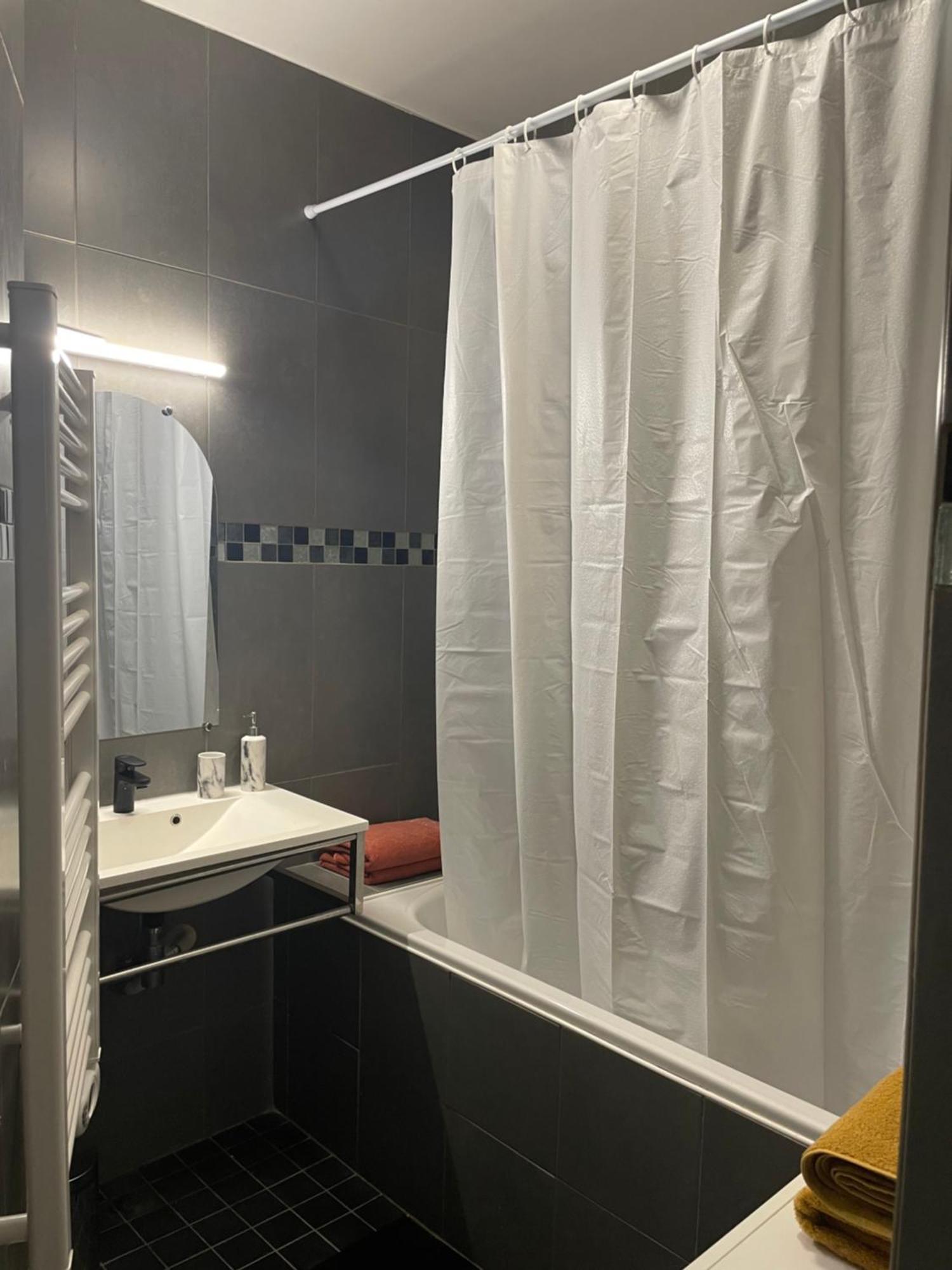 פריז Appartement Luma Quartier Oberkampf Jean Pierre Timbaud מראה חיצוני תמונה